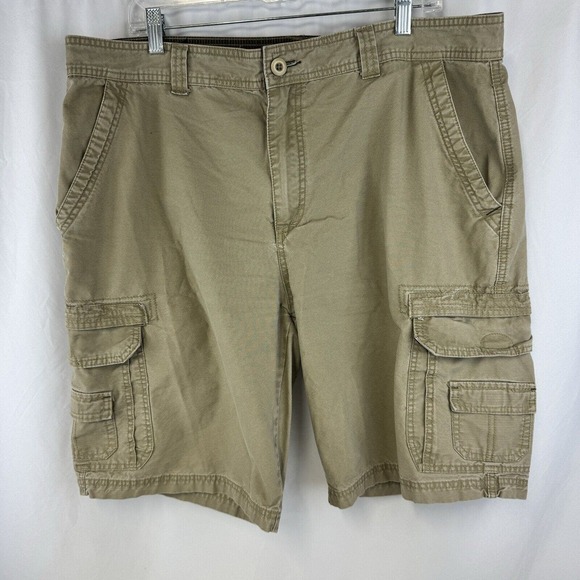Trilogy Men's Khaki Cargo Shorts SZ 38 - Picture 1 of 9